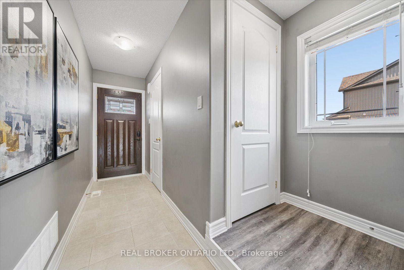 126 Parkinson Crescent, Orangeville, ON