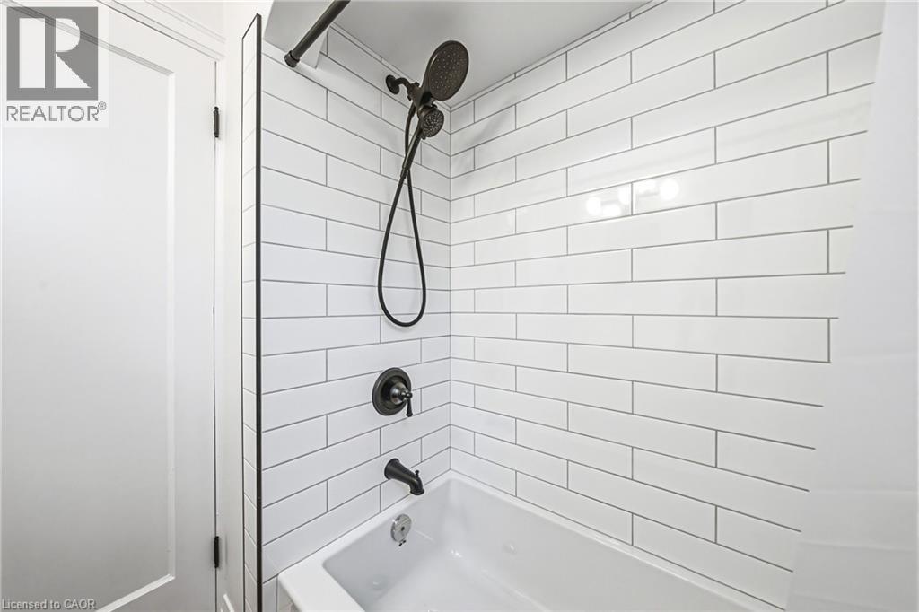 203 West 2Nd Street, Hamilton, ON