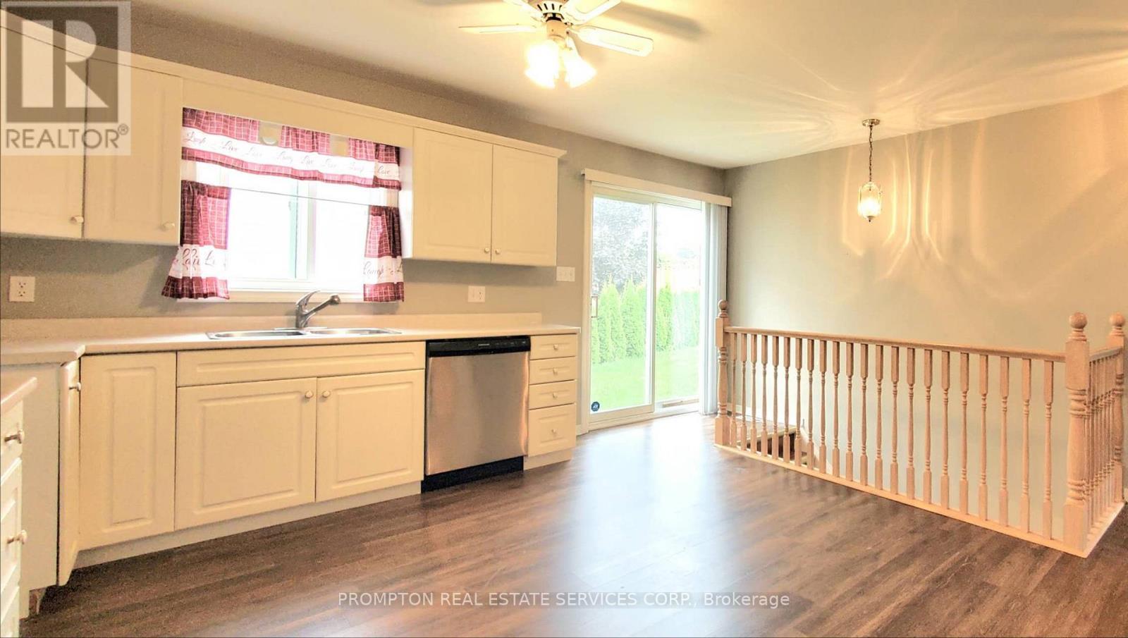 7410 Trinity Court, Niagara Falls, ON