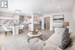 192 COMBE AVENUE Toronto, ON M3H 4K5