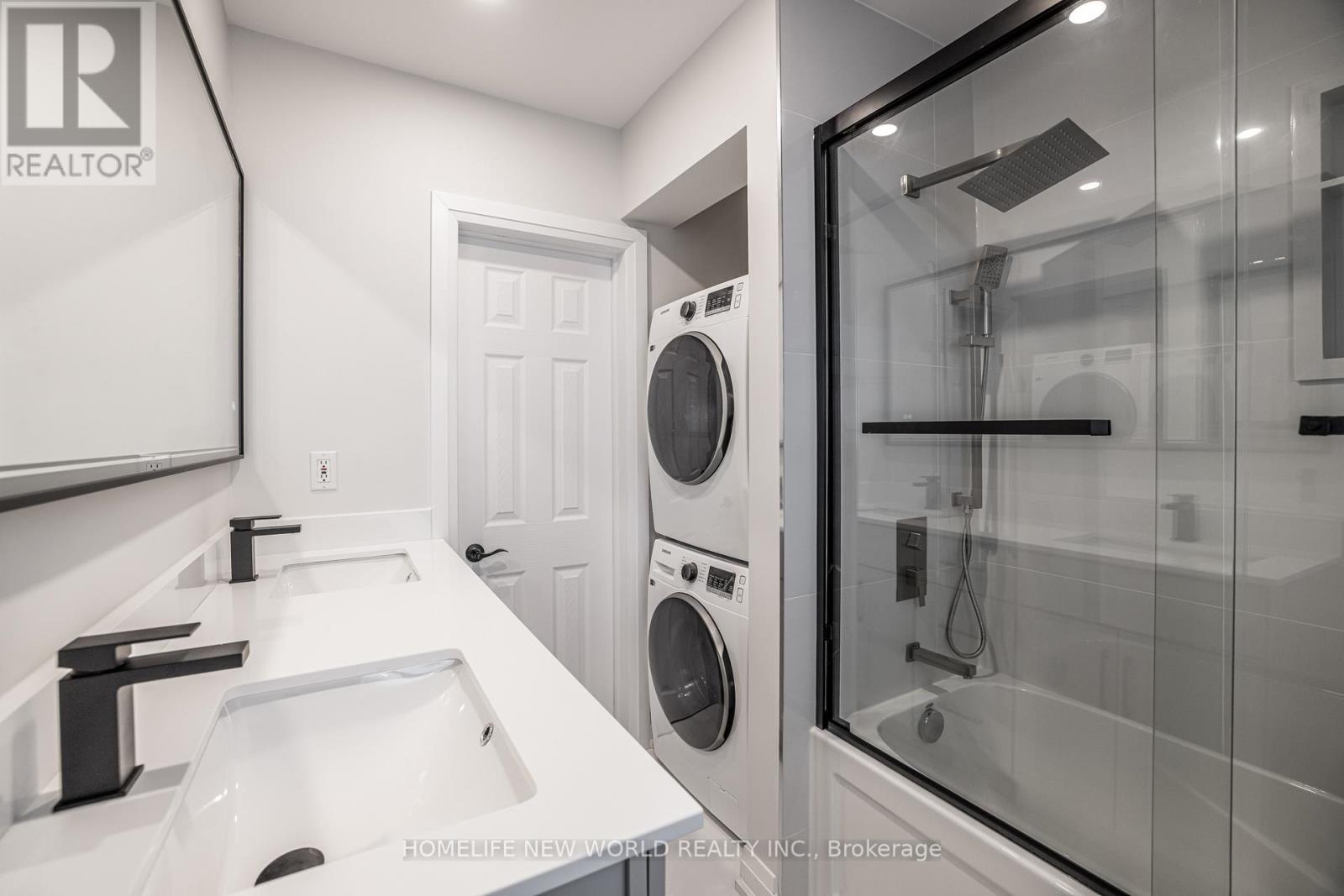 192 Combe Avenue, Toronto, ON