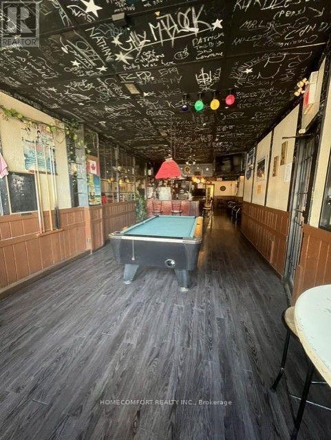 2662 Danforth Avenue, Toronto, ON
