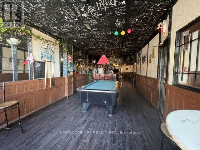 2662 Danforth Avenue, Toronto, ON