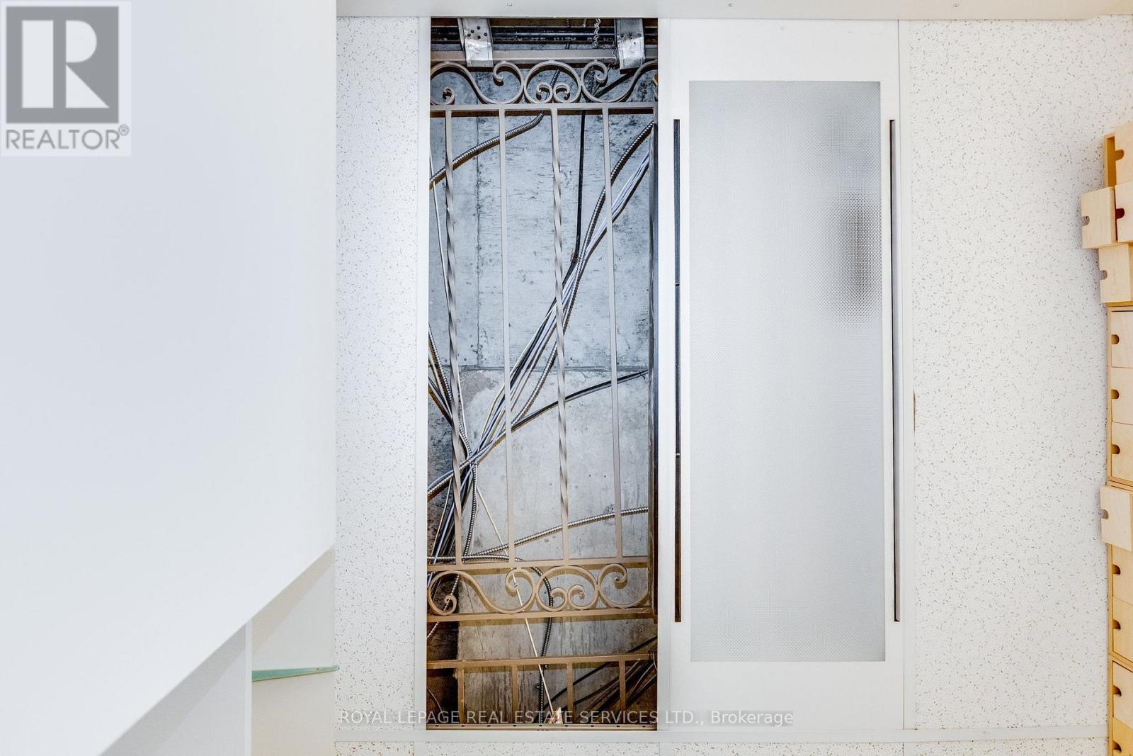 Reinforced Ceiling in the Safe Room - 312 - 7368 Yonge Street, Vaughan, ON