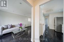 35 MONTCALM AVENUE NW Toronto, ON M6E 4N5