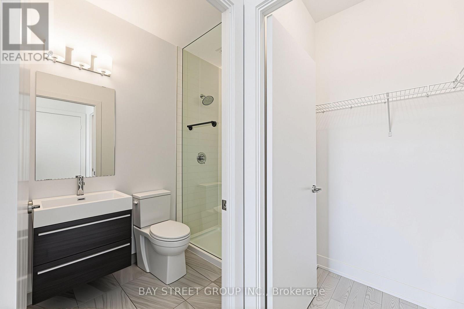 203 - 181 Bedford Road, Toronto, ON