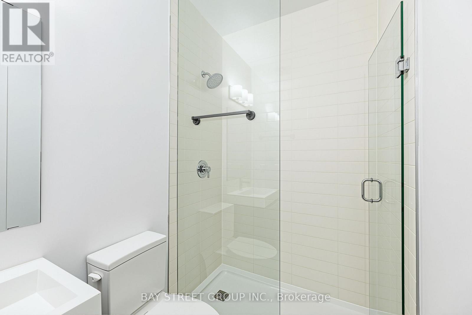 203 - 181 Bedford Road, Toronto, ON