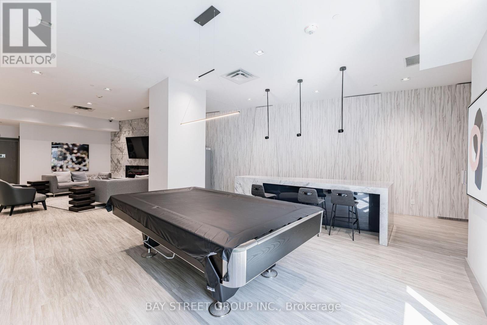 203 - 181 Bedford Road, Toronto, ON