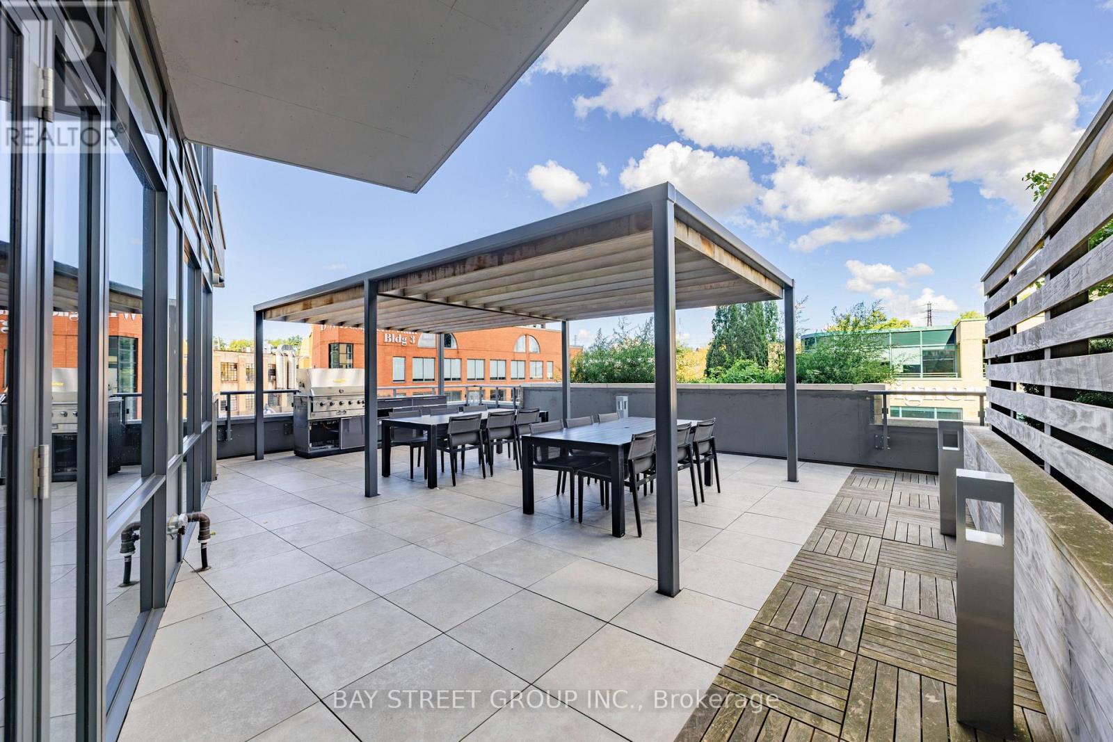 203 - 181 Bedford Road, Toronto, ON
