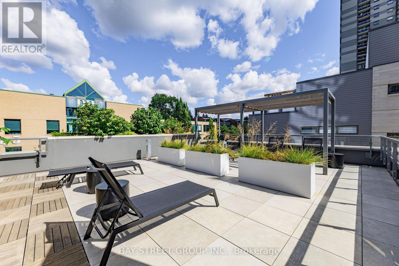 203 - 181 Bedford Road, Toronto, ON