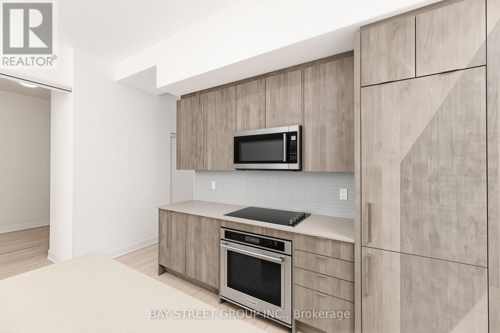 203 - 181 Bedford Road, Toronto, ON