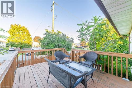 Wooden deck with railing - 137 Nickolas Crescent, Cambridge, ON 