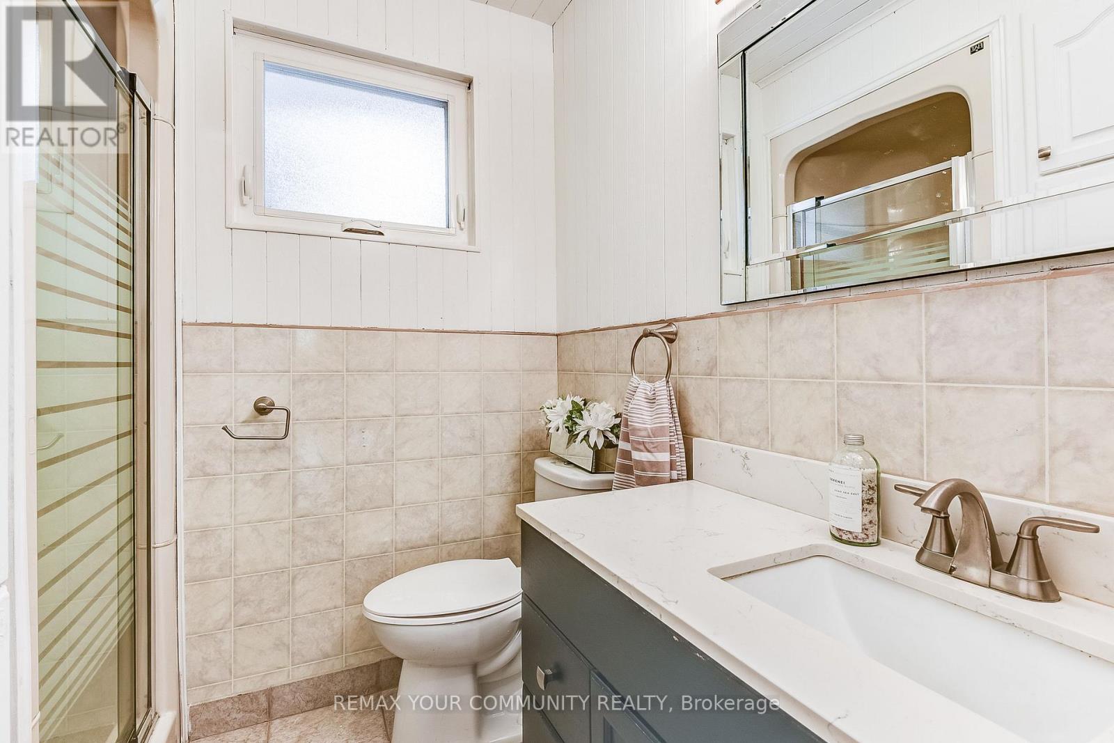 53 Glory Crescent, Toronto, ON