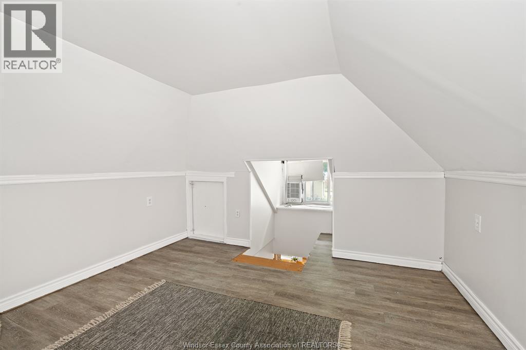 11 Poplar, Tilbury, ON