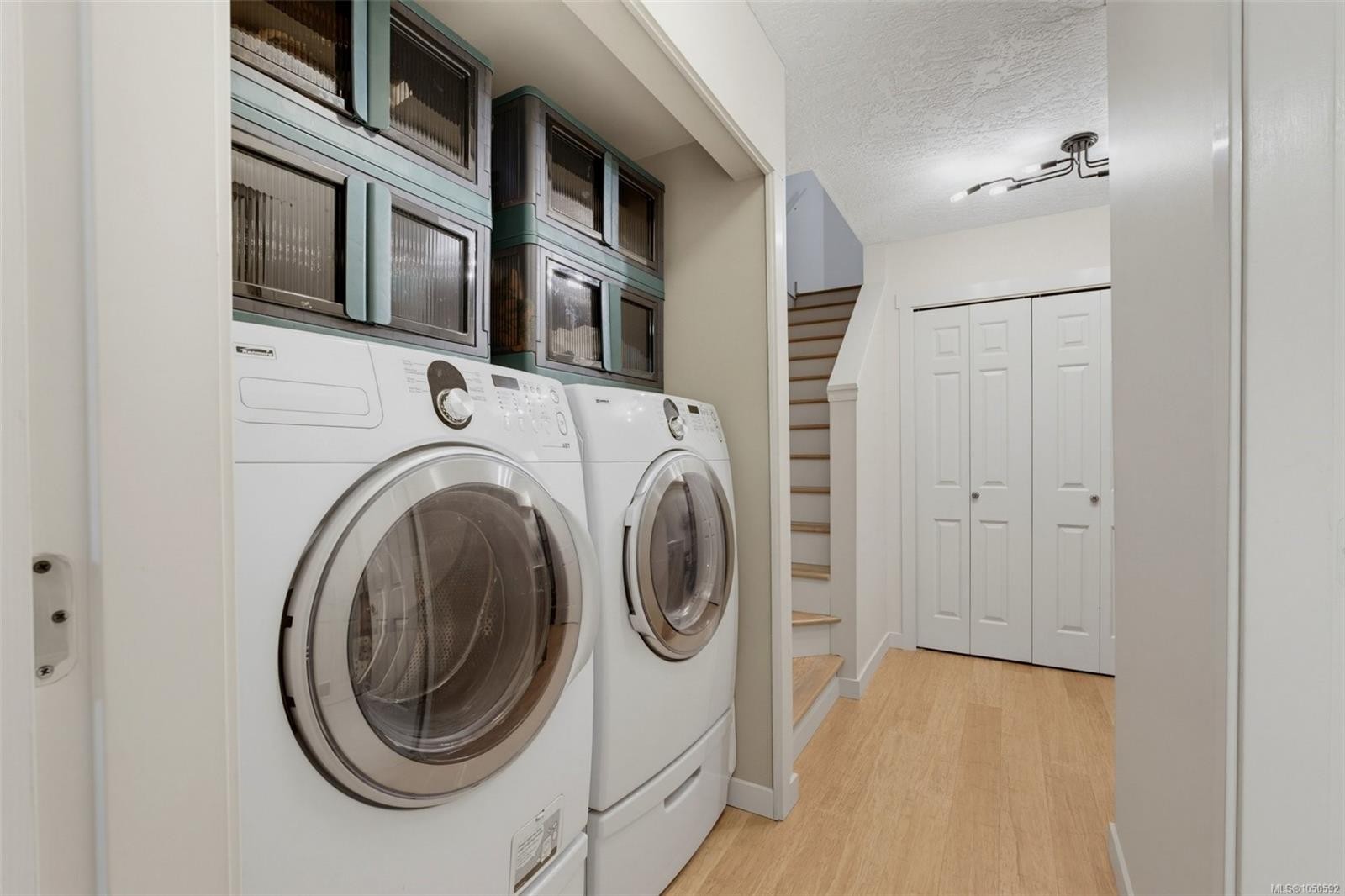 #2-20 Menzies St, Victoria, BC