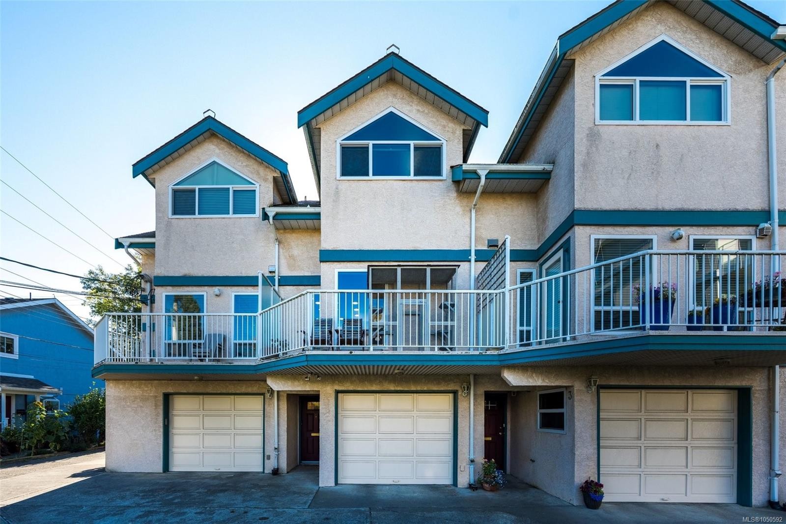 #2-20 Menzies St, Victoria, BC