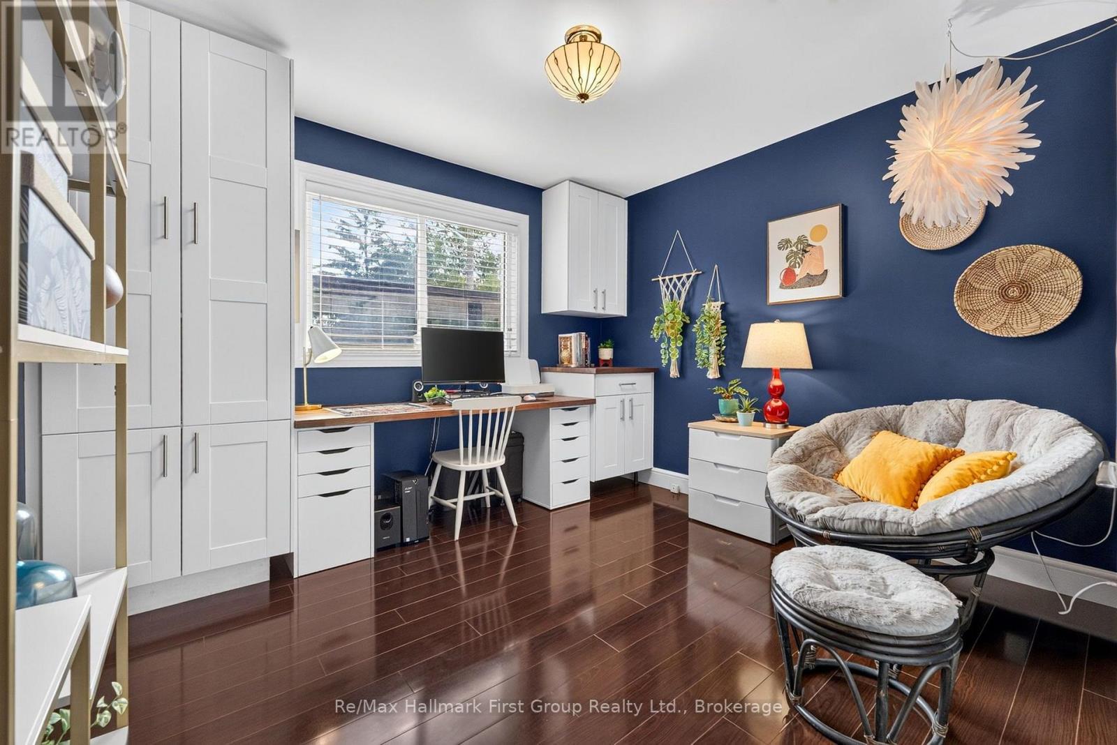 10 Lincoln Street, Ajax (Central West), ON