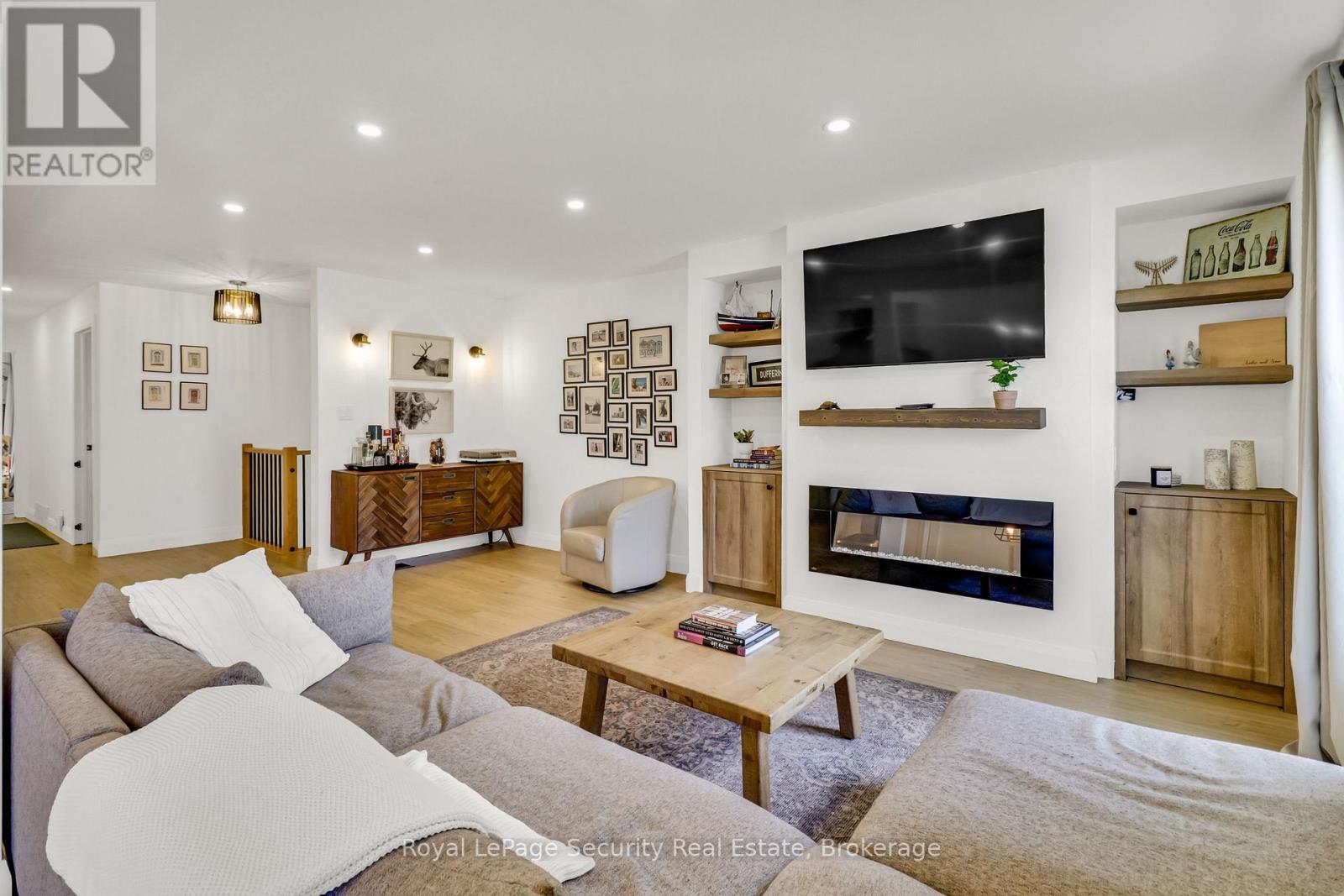 1045 Lebanon Drive, Innisfil, ON
