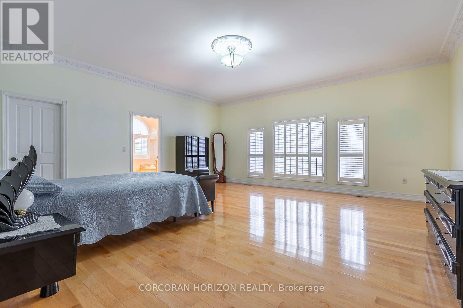 16 Rosegarden Drive, Brampton, ON