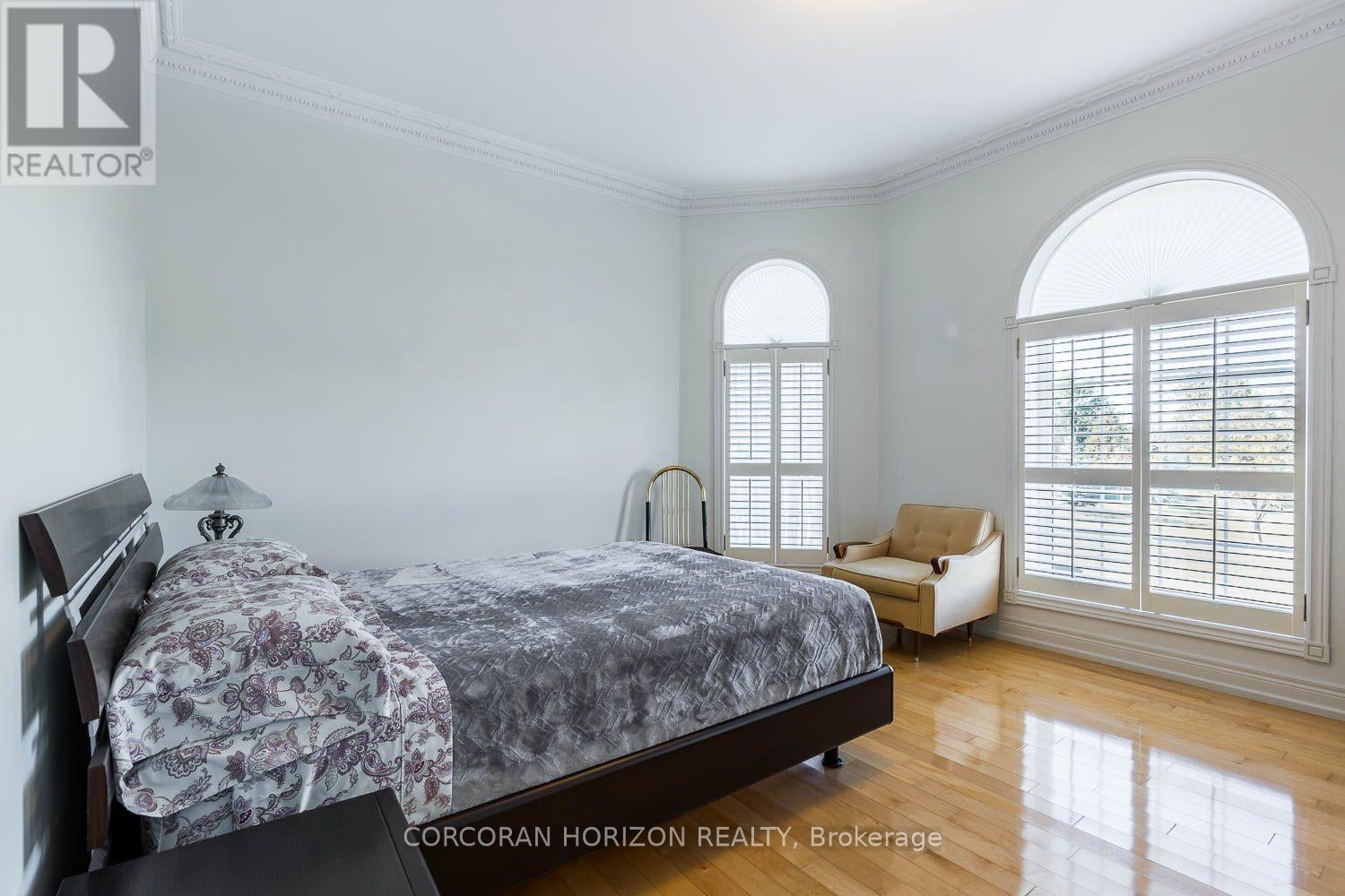 16 Rosegarden Drive, Brampton, ON