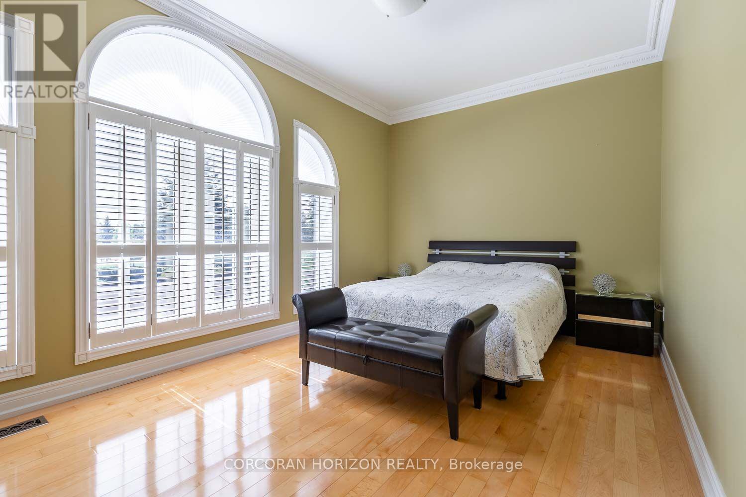 16 Rosegarden Drive, Brampton, ON