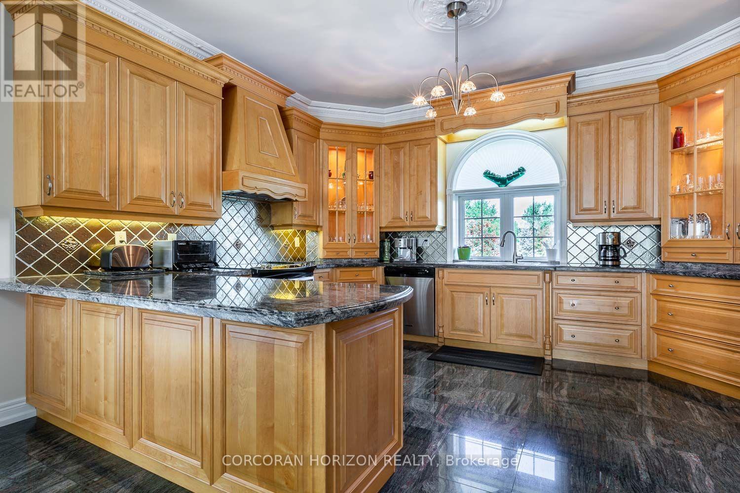 16 Rosegarden Drive, Brampton, ON