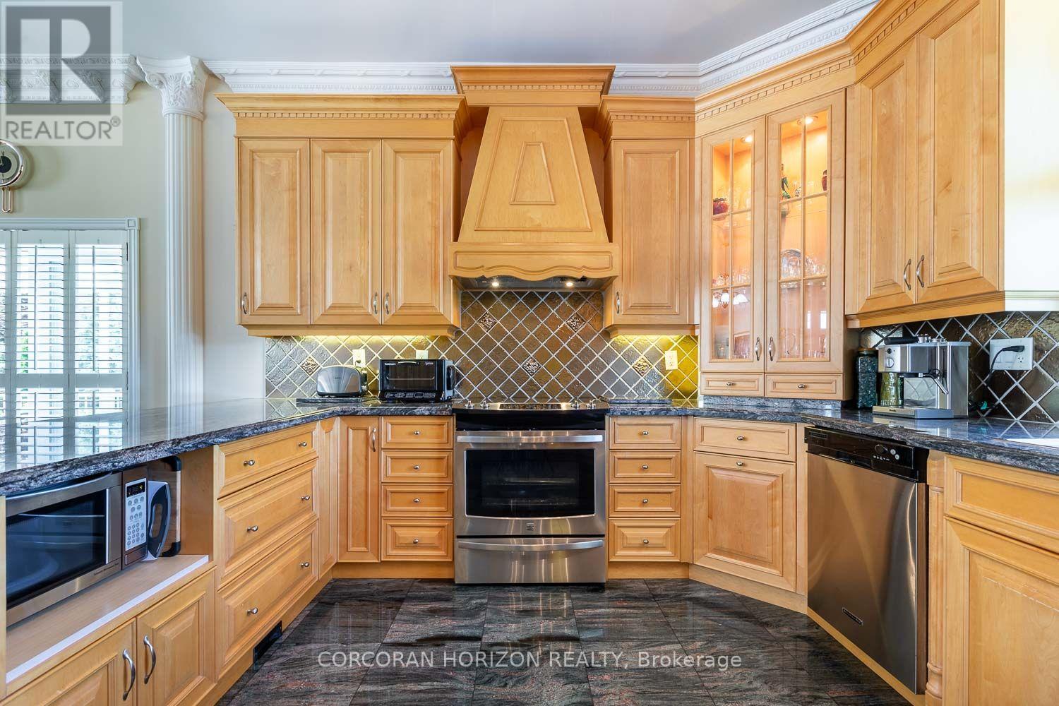 16 Rosegarden Drive, Brampton, ON