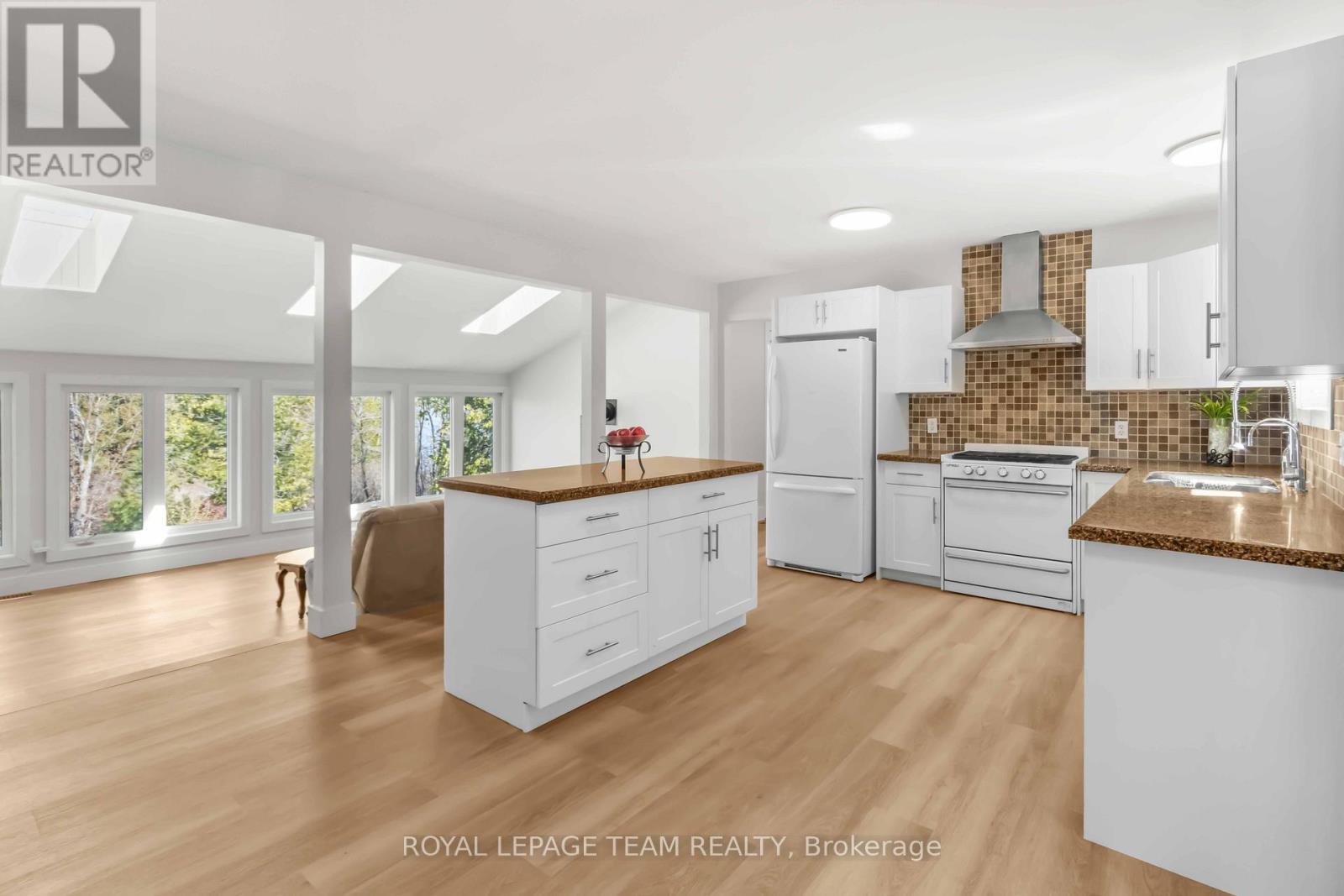 204B Hawkins Drive, Killaloe, Hagarty And Richards, ON
