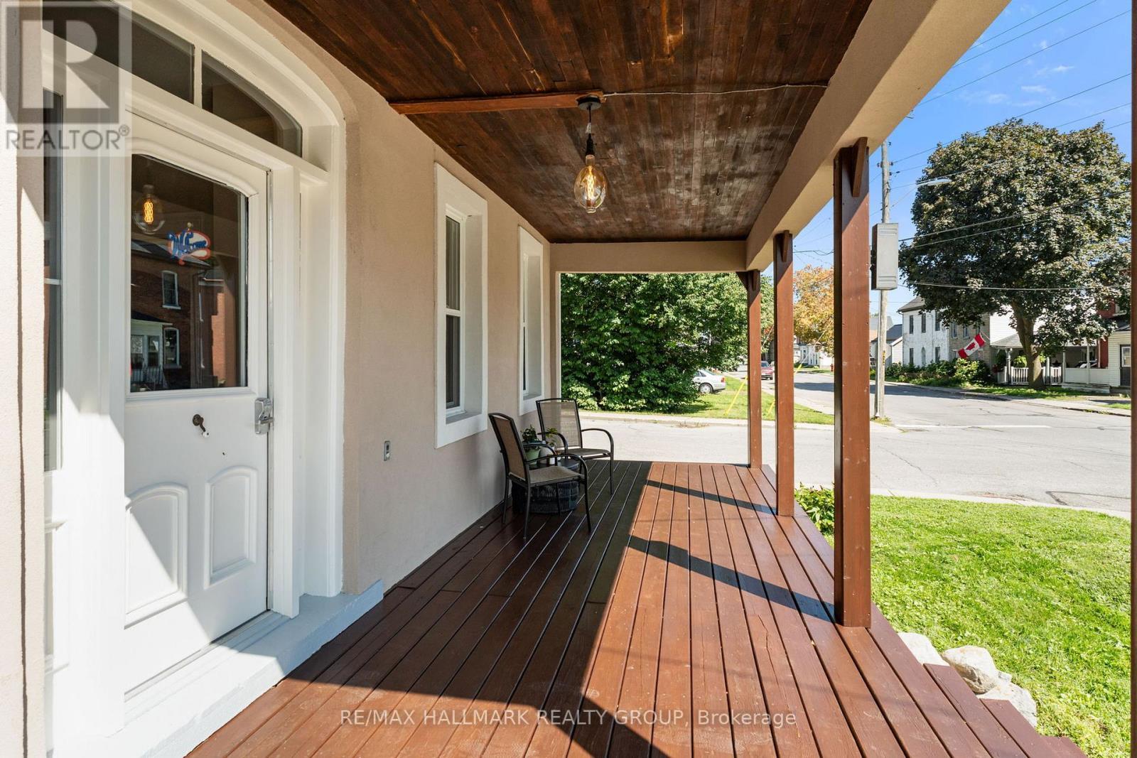 404 Henry Street W, Prescott, ON
