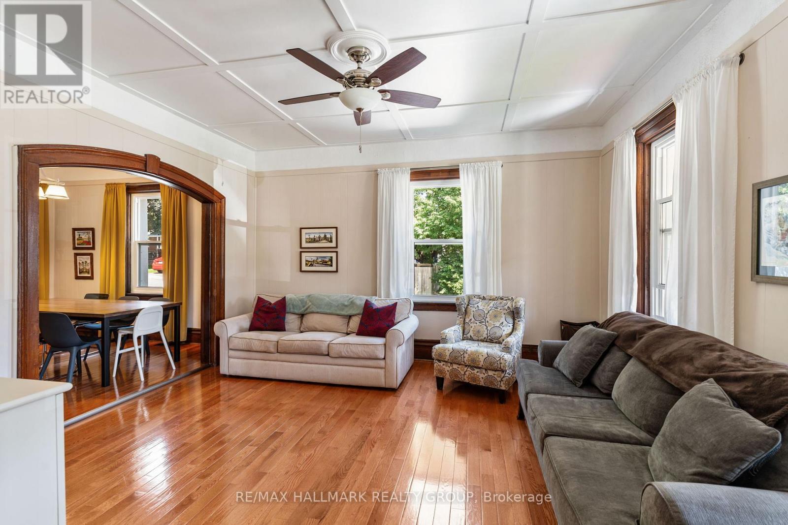 404 Henry Street W, Prescott, ON