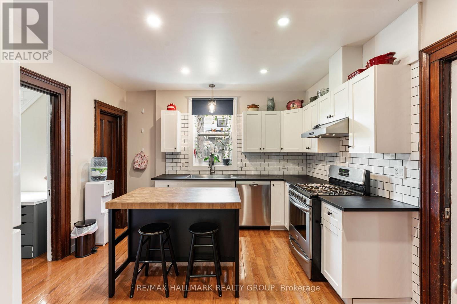 404 Henry Street W, Prescott, ON
