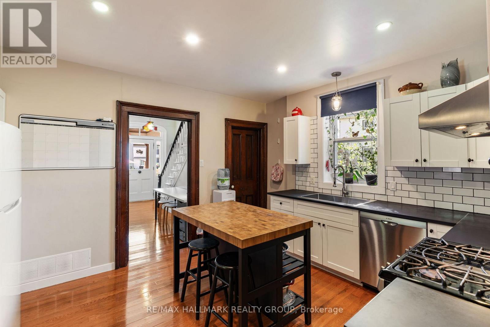 404 Henry Street W, Prescott, ON
