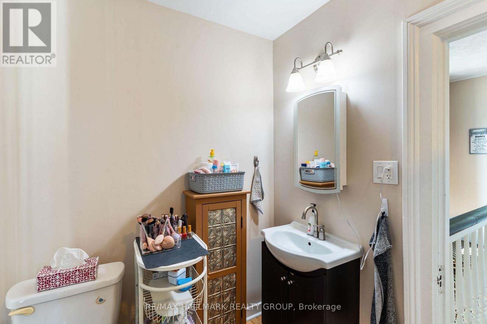 404 Henry Street W, Prescott, ON