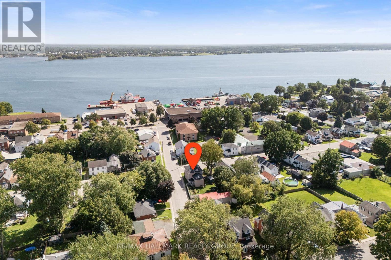 404 Henry Street W, Prescott, ON