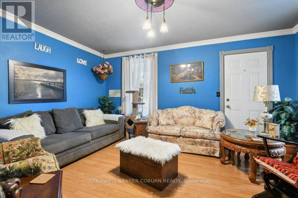 17 Brouse Drive, South Dundas, ON