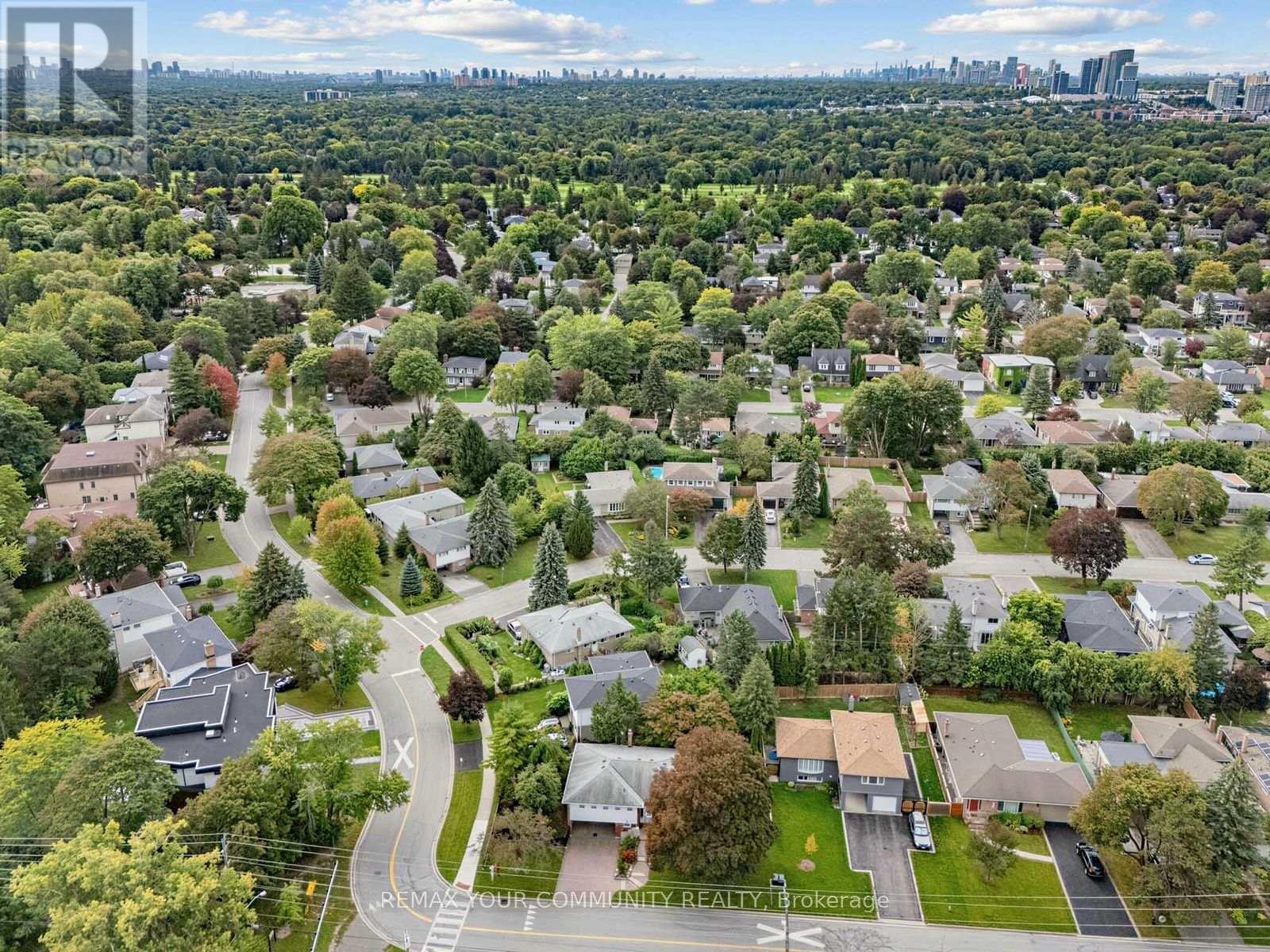 182 Bay Thorn Drive, Markham, ON