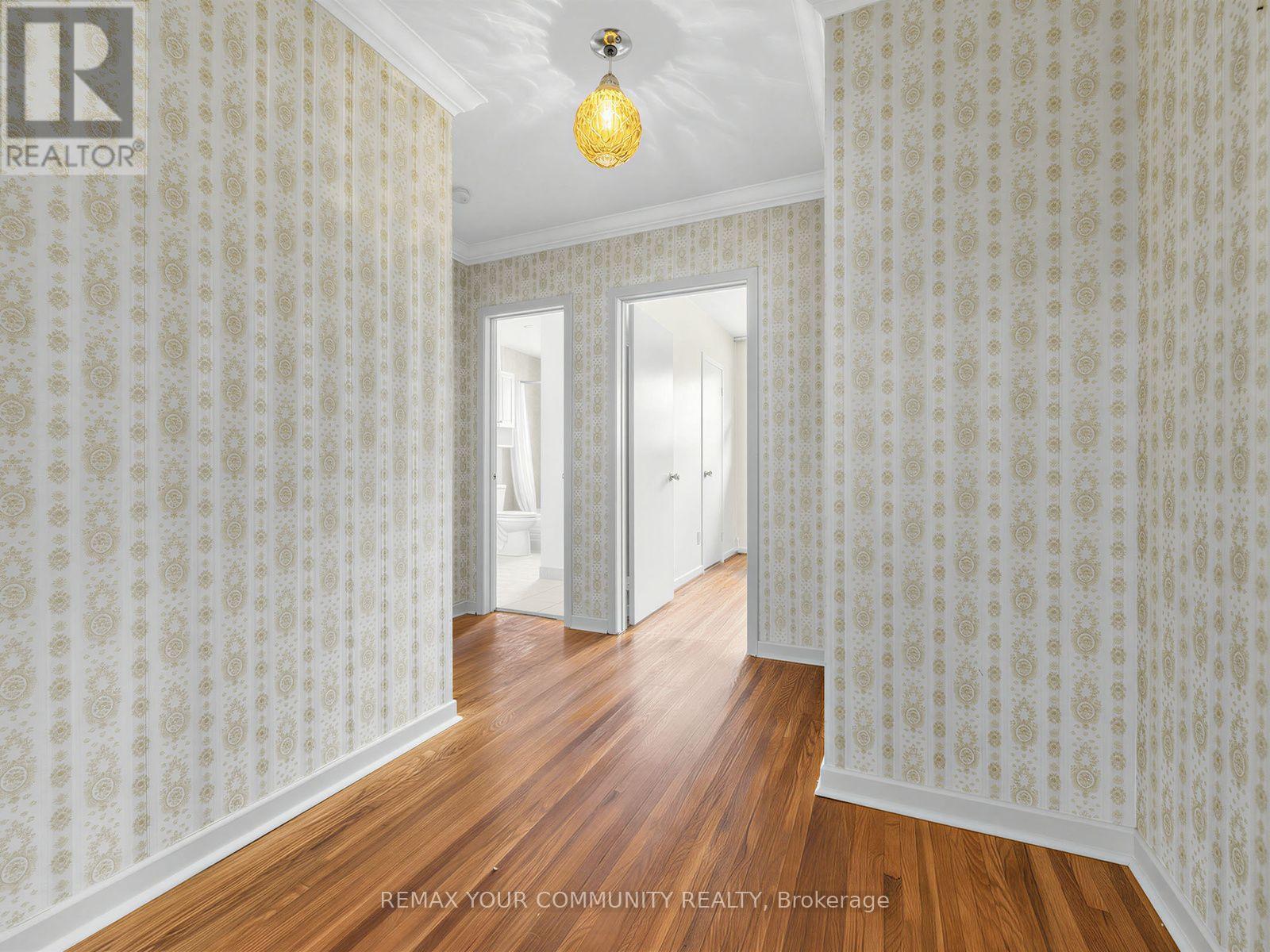 182 Bay Thorn Drive, Markham, ON
