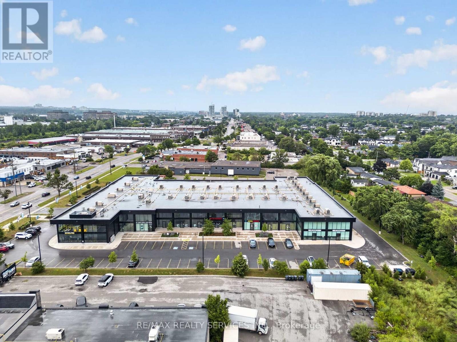 39 - 530 Speers Road, Oakville, ON