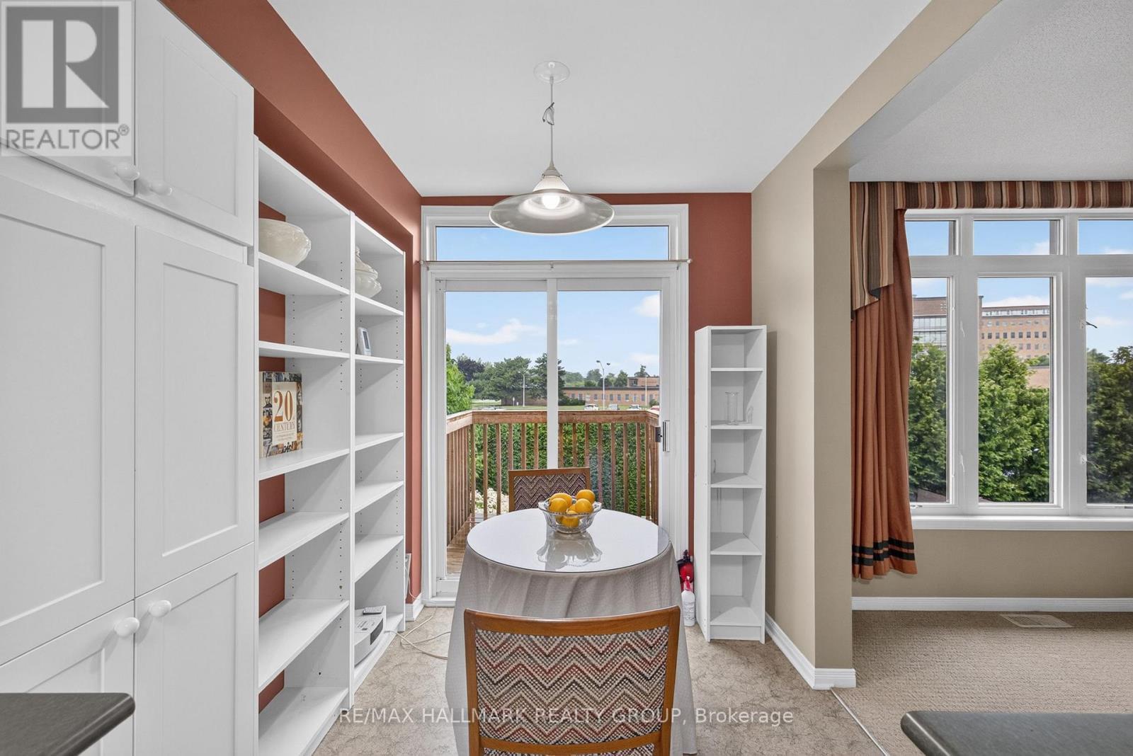 103 Tall Oak Private, Ottawa, ON