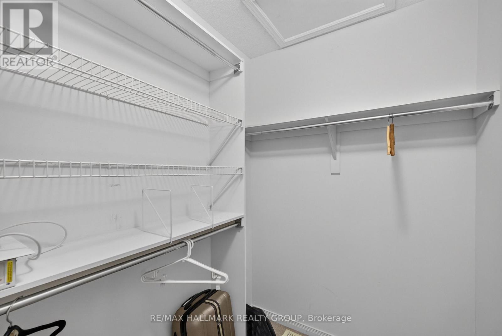 103 Tall Oak Private, Ottawa, ON