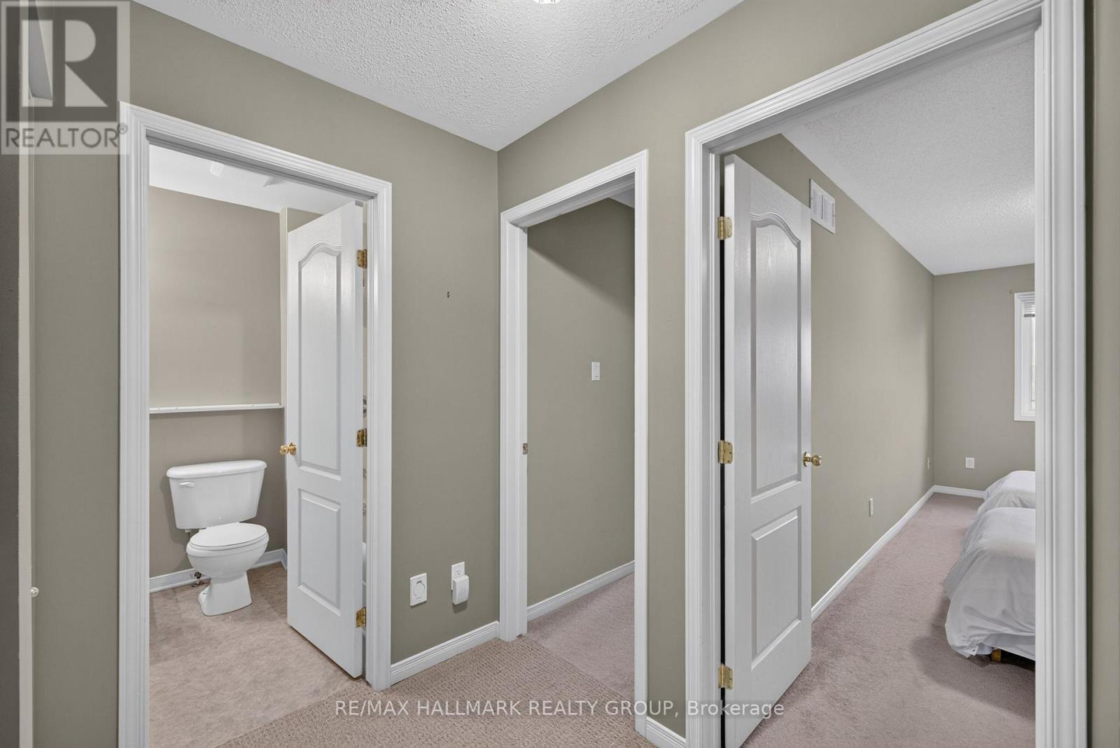 103 Tall Oak Private, Ottawa, ON