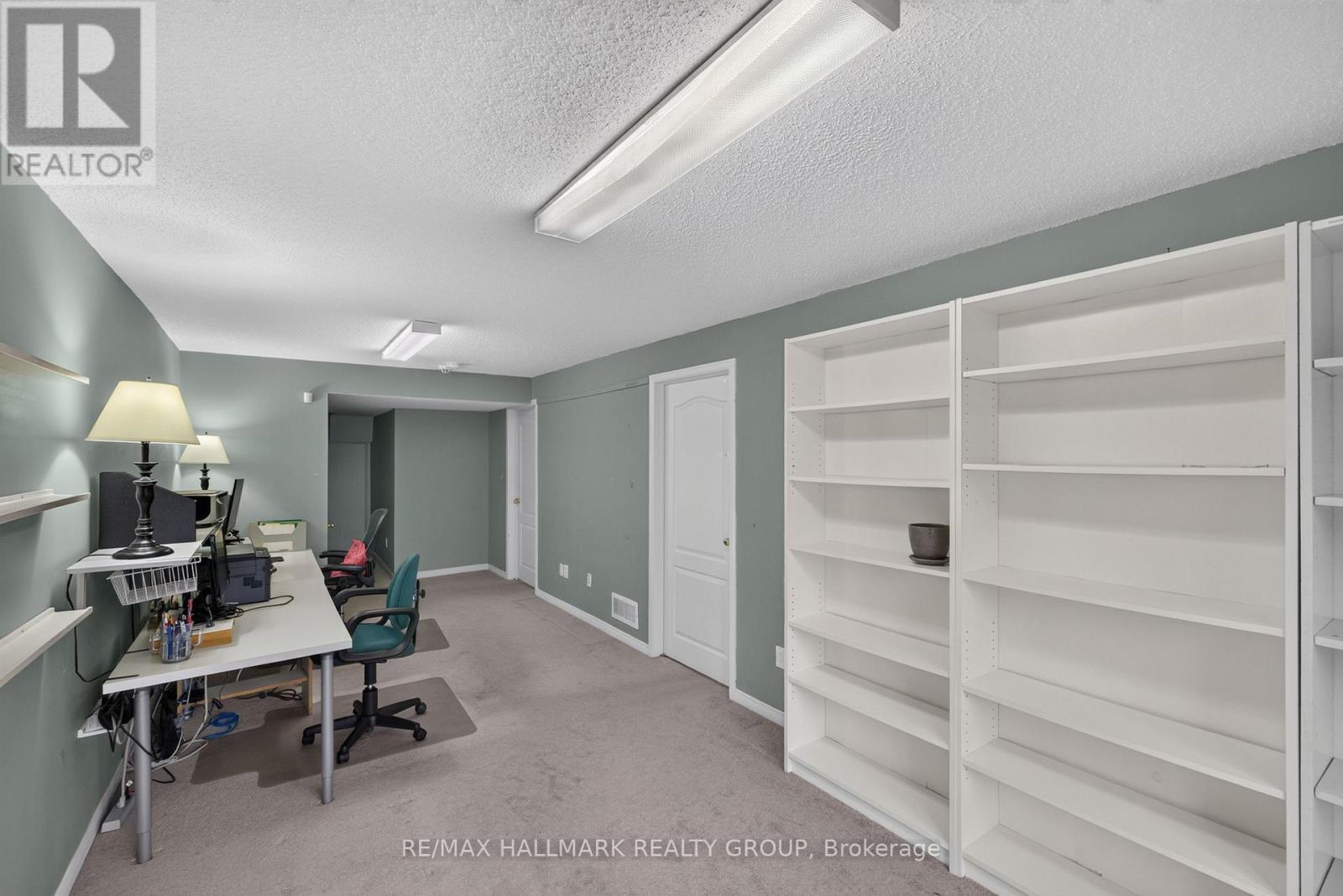 103 Tall Oak Private, Ottawa, ON