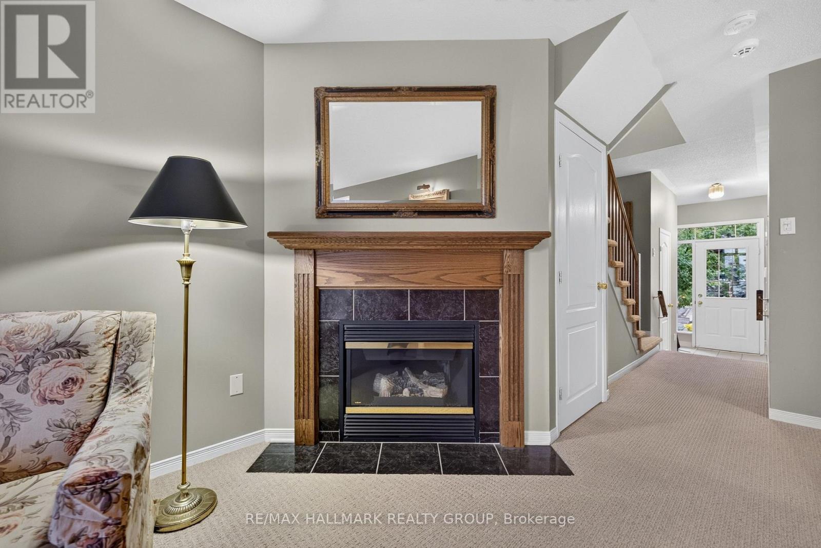 103 Tall Oak Private, Ottawa, ON