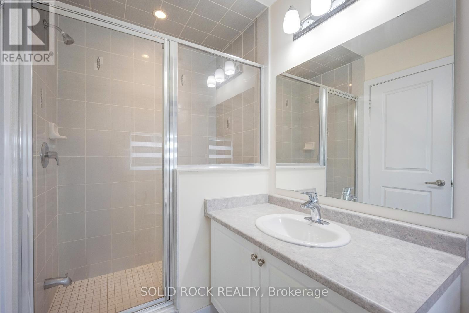 3 Piece Ensuite - 93 Parity Road, Brampton, ON