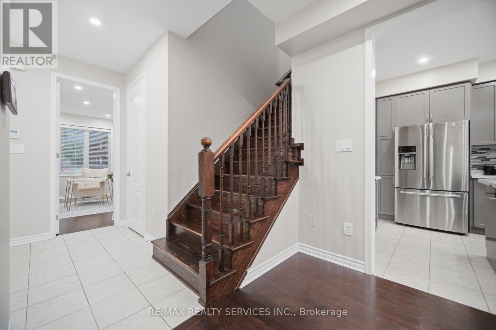 3 Fenchurch Drive, Brampton, ON
