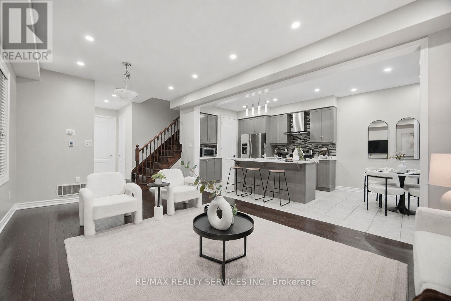 3 Fenchurch Drive, Brampton, ON