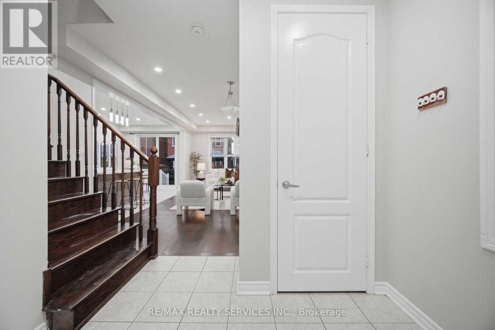 3 Fenchurch Drive, Brampton, ON