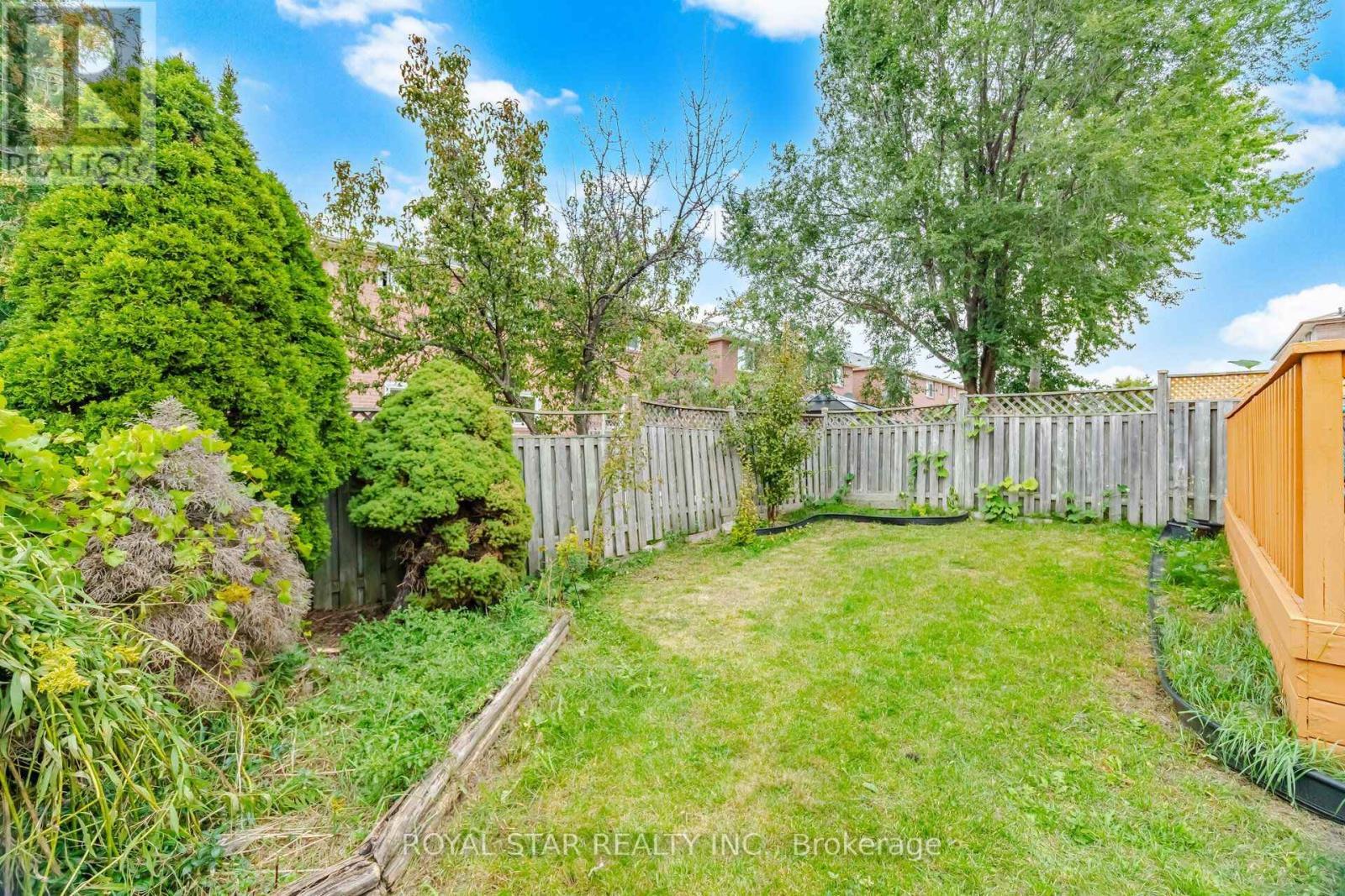 39 Ebby Avenue E, Brampton, ON