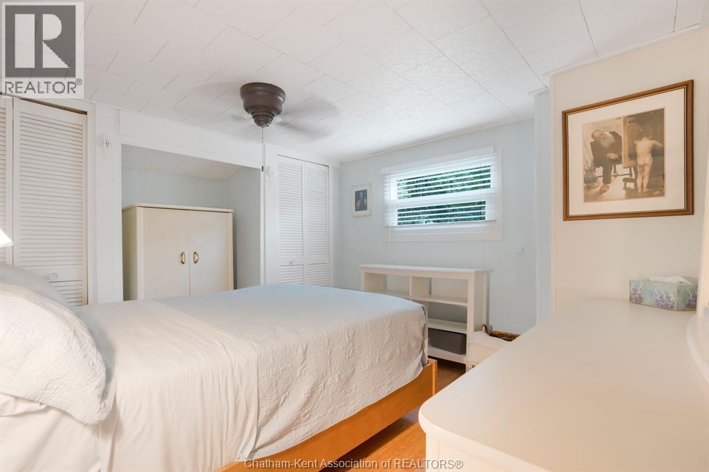 22220 Charing Cross Road, Chatham, ON