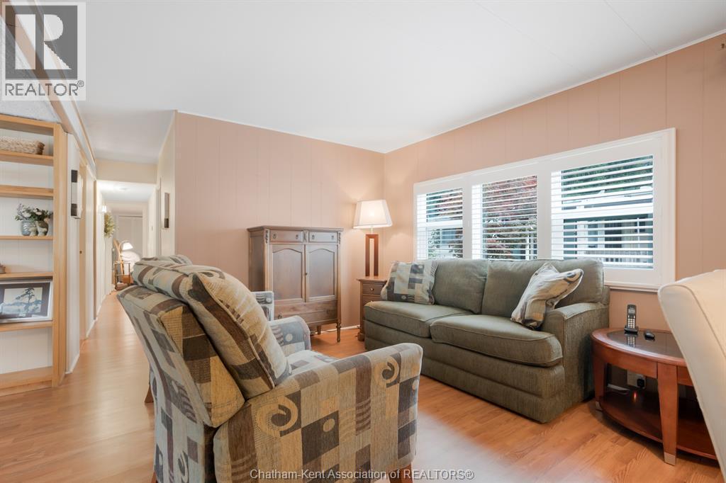 22220 Charing Cross Road, Chatham, ON